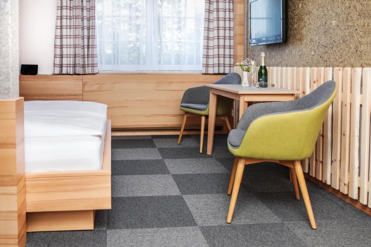 Hotel & Restaurant Waldblick 普尔斯尼茨 外观 照片